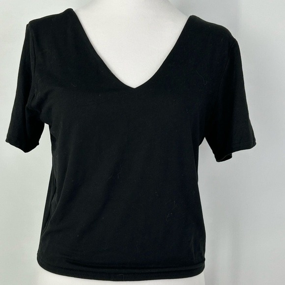 Set of Brit & Bri Women Size L One Black & One Pink Neck Crop Top Short Sleeves - Picture 9 of 14